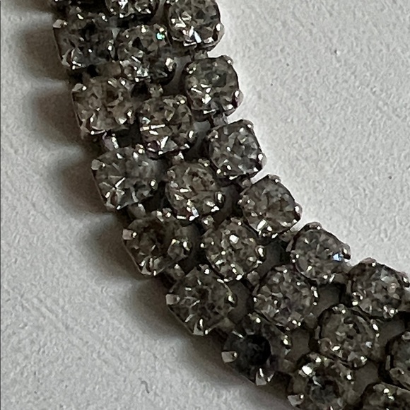 Vintage Rhinestone Necklace - Picture 5 of 8